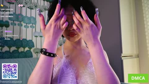   L  online show from 19, 3, 2026