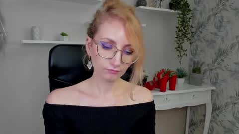 Cinderella online show from 27, 2, 2026