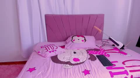 CintiaCollins  online show from 17, 1, 2026