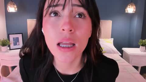 Anna online show from 10, 2, 2026