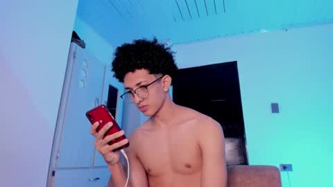 Snapshot of cj_davis1 chatting on 23, 6, 2026 cj_davis1 online show from 23, 6, 2026