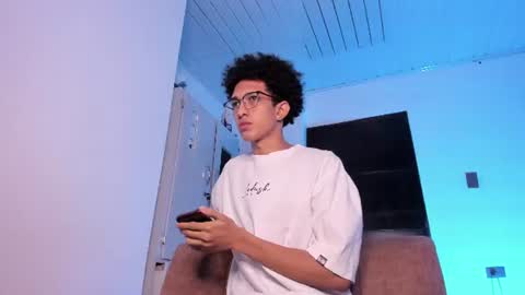 Snapshot of cj_davis1 chatting on 19, 7, 2026 cj_davis1 online show from 19, 7, 2026
