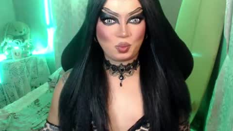 QUEEN CESS online show from 21, 6, 2026