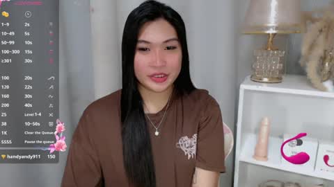 CLAIRE online show from 6, 7, 2026