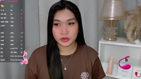 CLAIRE online show from 8, 7, 2026