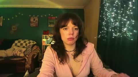 Snapshot of clancyosbourne chatting on 28, 2, 2026 Clancy online show from 28, 2, 2026