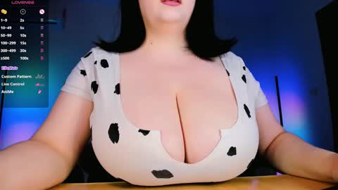 Clara  online show from 15, 12, 2024