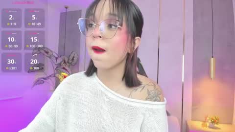 C L A R A online show from 22, 5, 2026