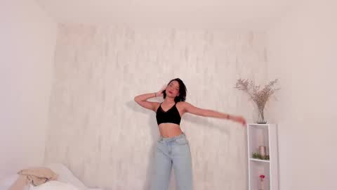Clara  online show from 9, 1, 2025