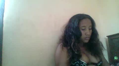 Clarah0123 online show from 4, 2, 2025