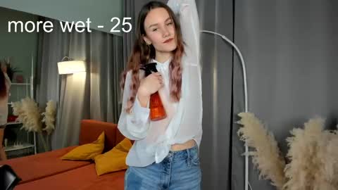 Claire online show from 7, 3, 2025