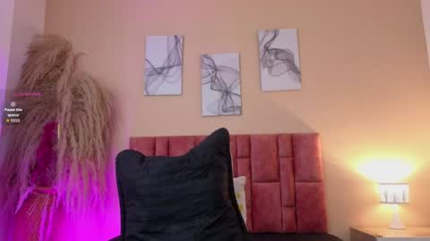 Snapshot of clariss_brown chatting on 5, 8, 2026 clariss_brown online show from 5, 8, 2026