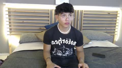 Snapshot of clark_ken1 chatting on 23, 2, 2026 clar online show from 23, 2, 2026