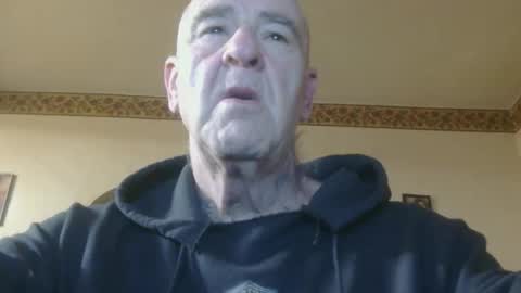 Snapshot of classic_rock_and_oldies chatting on 13, 5, 2026 Pizza online show from 13, 5, 2026