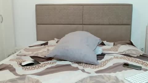 claudiacoxxx online show from 20, 2, 2025