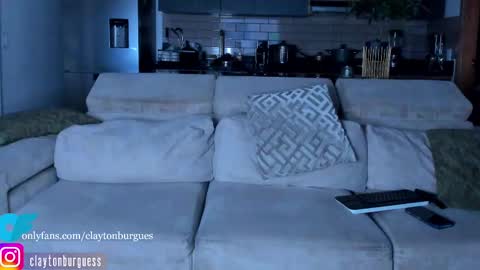 Snapshot of claytonburgues chatting on 30, 9, 2025 claytonburgues online show from 30, 9, 2025