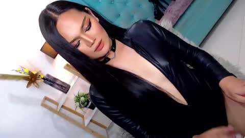 Cleo online show from 27, 11, 2025