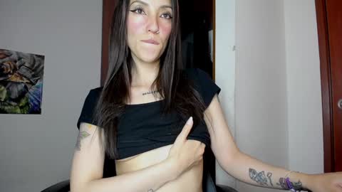  Nicol  online show from 24, 12, 2024