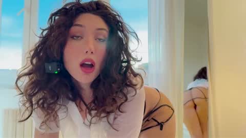 cleopatra_sinns online show from 12, 11, 2025