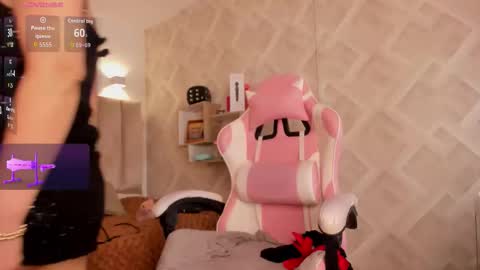 clhoe_johnson_ online show from 13, 2, 2026