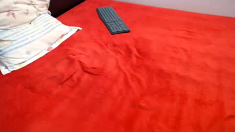 Snapshot of click87 chatting on 22, 6, 2026 John online show from 22, 6, 2026