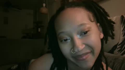 High Queen Clio online show from 18, 2, 2025