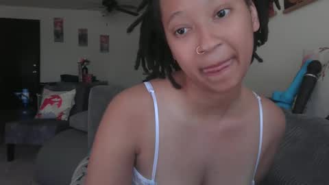 High Queen Clio online show from 10, 3, 2025