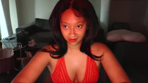 High Queen Clio online show from 12, 9, 2025