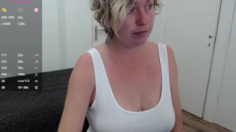 Syl  online show from 16, 10, 2025