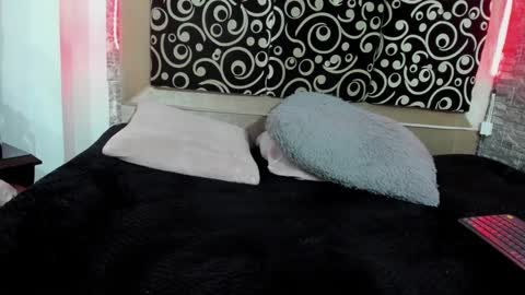 cloe66 online show from 19, 2, 2025