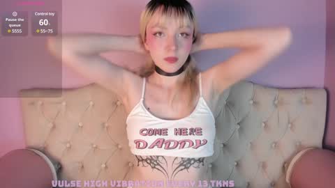  CLOE  online show from 8, 1, 2025