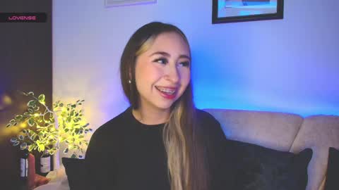 cloe_martinezz_ online show from 29, 4, 2026