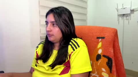 Snapshot of cloe_small08 chatting on 9, 6, 2026 cloe small online show from 9, 6, 2026