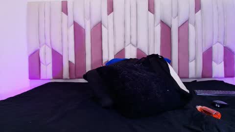 Cloe  Stanfort online show from 31, 10, 2025