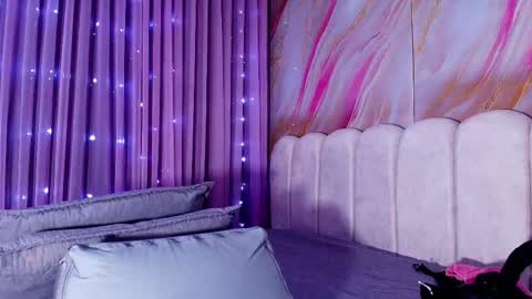 Cloe  Stanfort online show from 24, 2, 2026