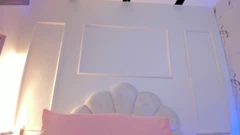 Snapshot of cloedurant chatting on 5, 2, 2026 cloedurant online show from 5, 2, 2026