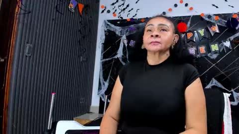 CLOE online show from 4, 11, 2025