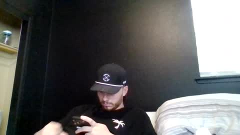 tallhungandcloudy online show from 26, 6, 2026