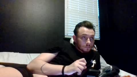 tallhungandcloudy online show from 27, 6, 2026