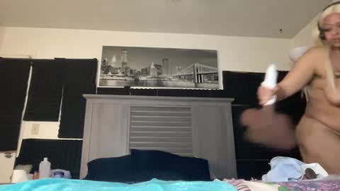 CocaNutt online show from 3, 12, 2025