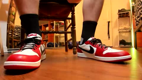 Gorgeous online show from 2, 12, 2025