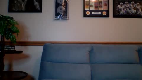 cockspierced online show from 10, 3, 2026