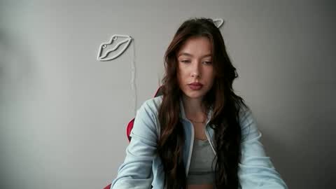 Snapshot of cocoberry1 chatting on 8, 10, 2025 cocoberry1 online show from 8, 10, 2025