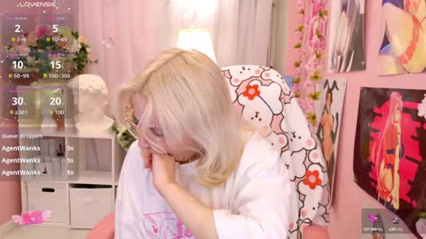 Mia online show from 4, 2, 2025