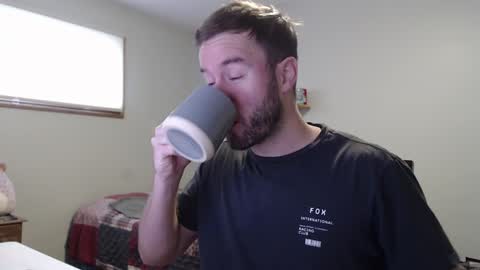 c o f f e e l o u n g e online show from 4, 1, 2025