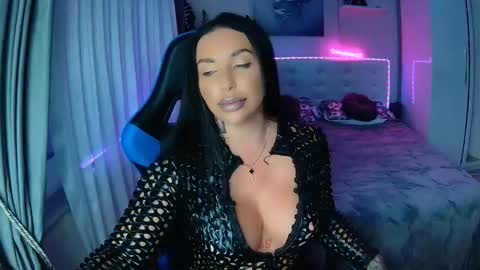 Ur goddess Nikki online show from 9, 9, 2025