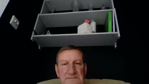 colinbeech online show from 23, 10, 2025