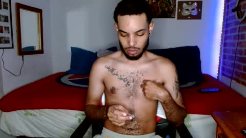 Snapshot of colinlatinbrown chatting on 28, 1, 2025 IG  online show from 28, 1, 2025