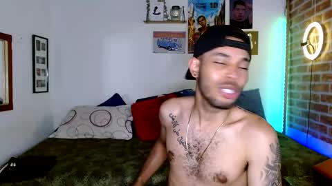 Snapshot of colinlatinbrown chatting on 8, 3, 2025 IG  online show from 8, 3, 2025