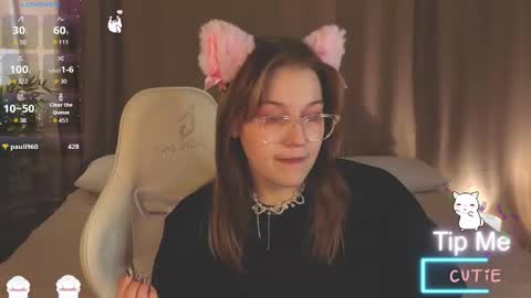 Collen Mon Tue Wed Thu Fri GMT 3 0300am - 0900am  online show from 26, 3, 2026